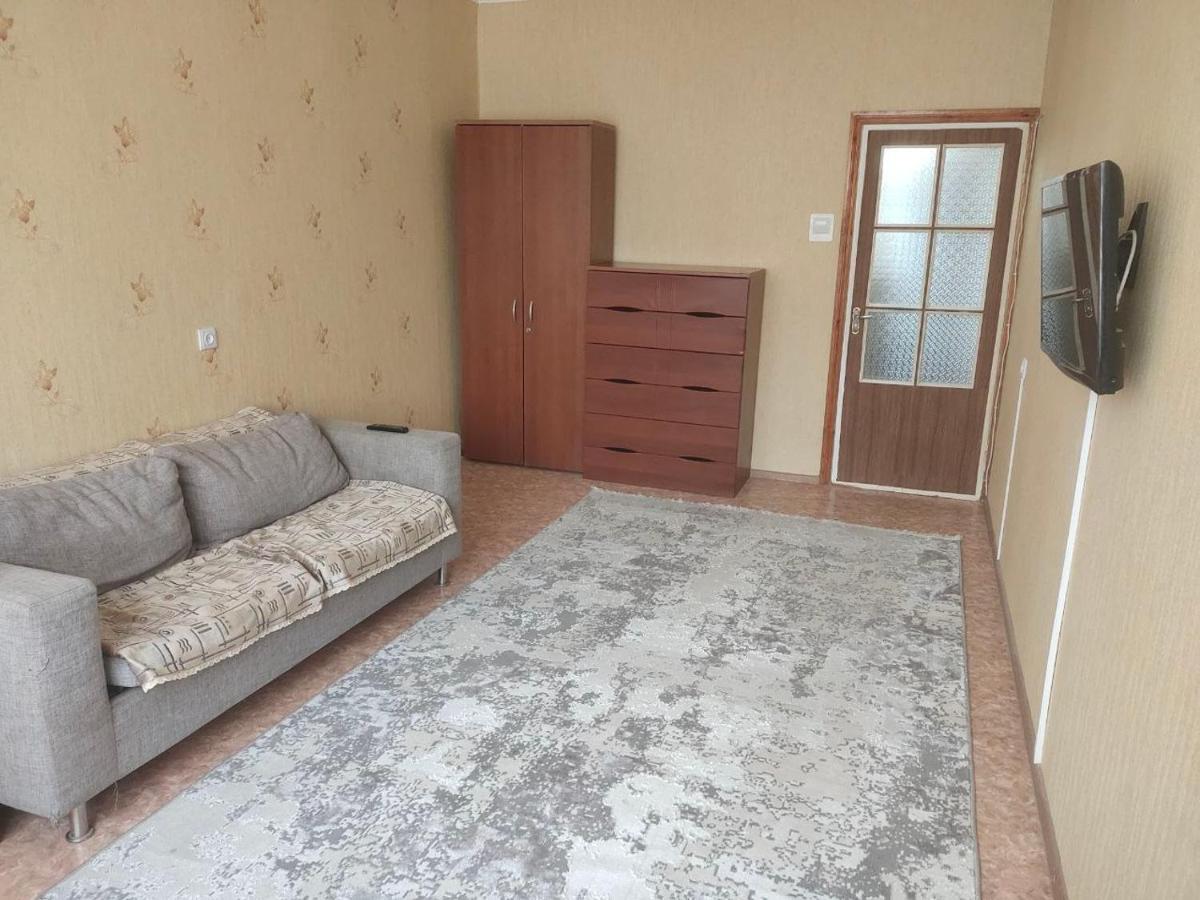 2Х Комнатная Кв., 11 Мкр., 2 Этаж Apartment Актау Екстериор снимка